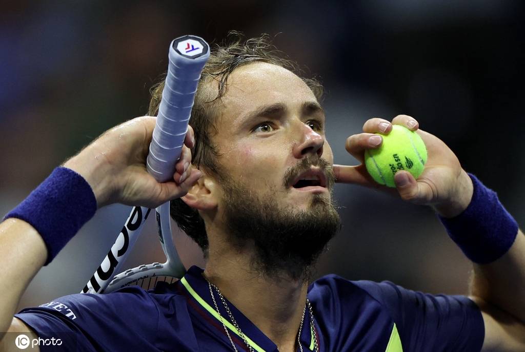 容消费的激 容消费的激