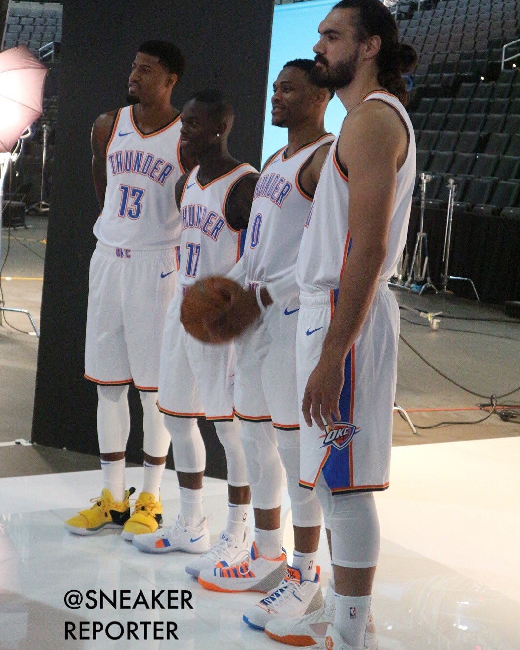 强对抗几乎 强对抗几乎