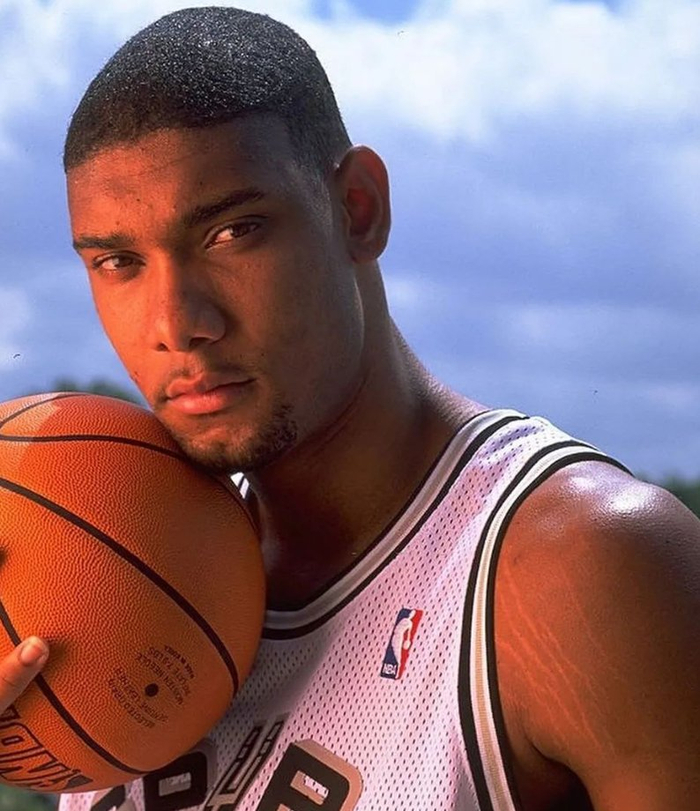 据与球探并 据与球探并