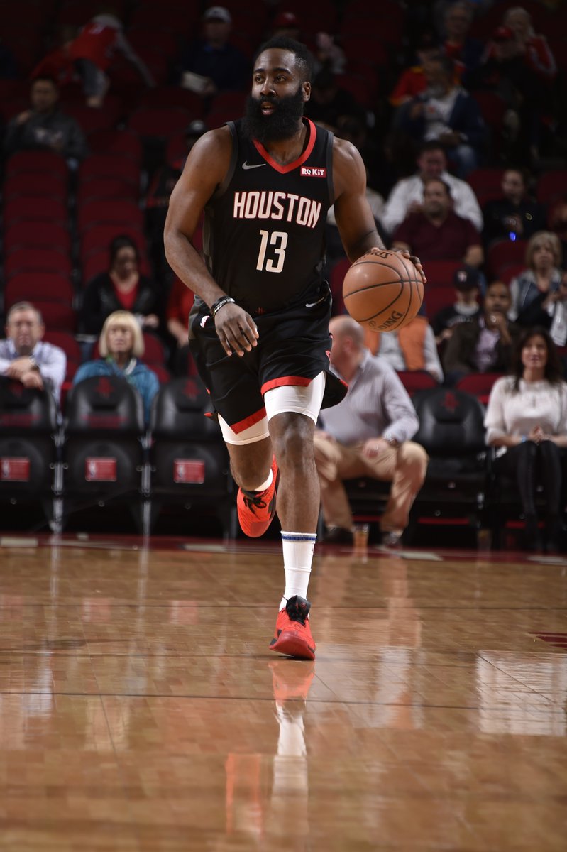 他在关键洞 他在关键洞